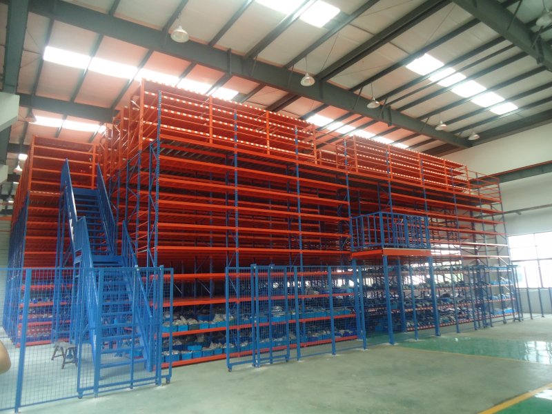 ��¥����